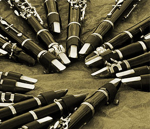 A circle of clarinets